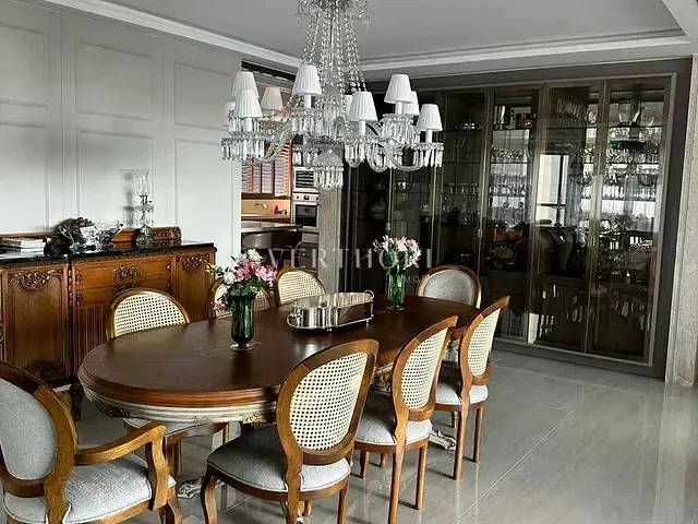 Apartamento 3 quartos e 5 banheiros, à venda, no bairro GLEBA PALHANO em Londrina