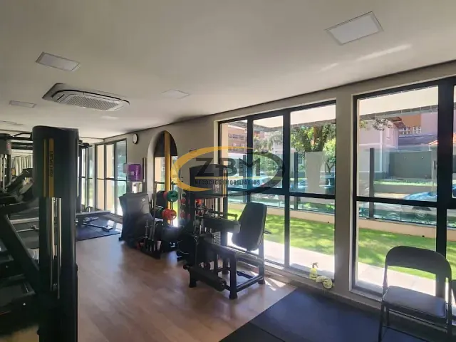 Apartamento com 283m² 4 quartos e 5 banheiros, à venda ou para alugar, no bairro Centro em Londrina