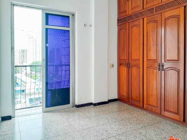 Apartamento com 159m² 3 quartos e 1 banheiro, à venda, no bairro Nazaré em Belém