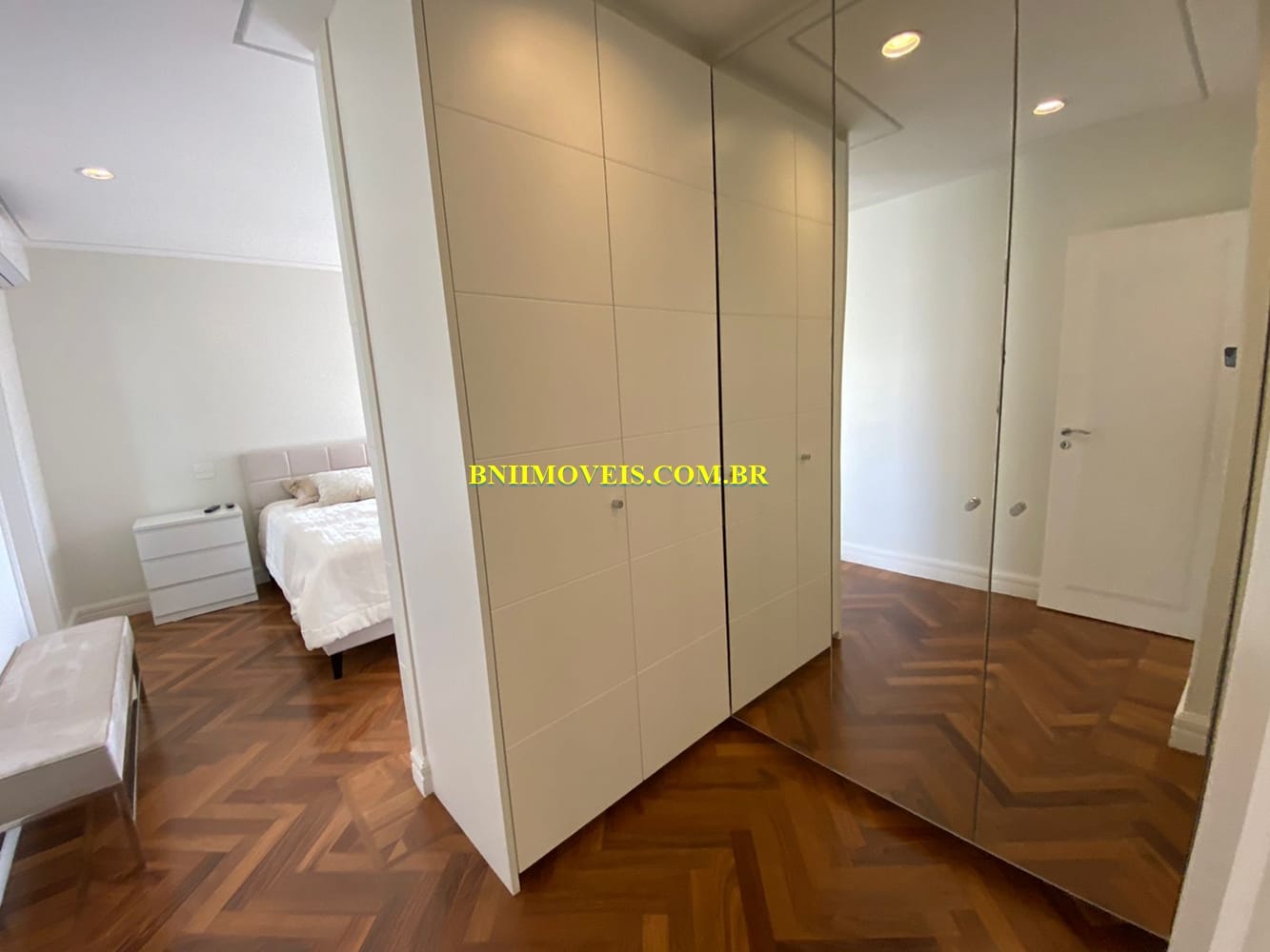 Apartamento, 4 quartos, 192 m² - Foto 9