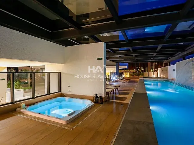 Cobertura / Penthouse com 268m² 4 quartos e 6 banheiros, à venda, no bairro Park Lozandes em Goiânia
