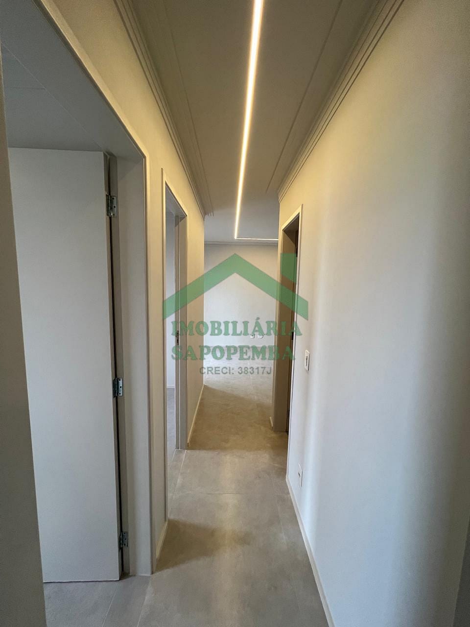 Apartamento à venda com 3 quartos, 68m² - Foto 4