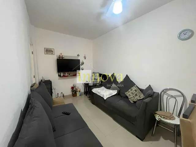 Apartamento 2 quartos e 1 banheiro, à venda, no bairro Centro em Caraguatatuba