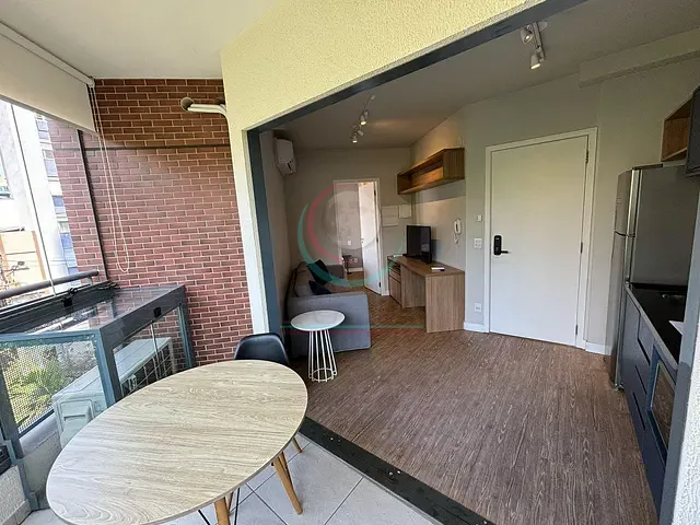 Apartamento 1 quarto e 1 banheiro, à venda, no bairro Pinheiros em São Paulo
