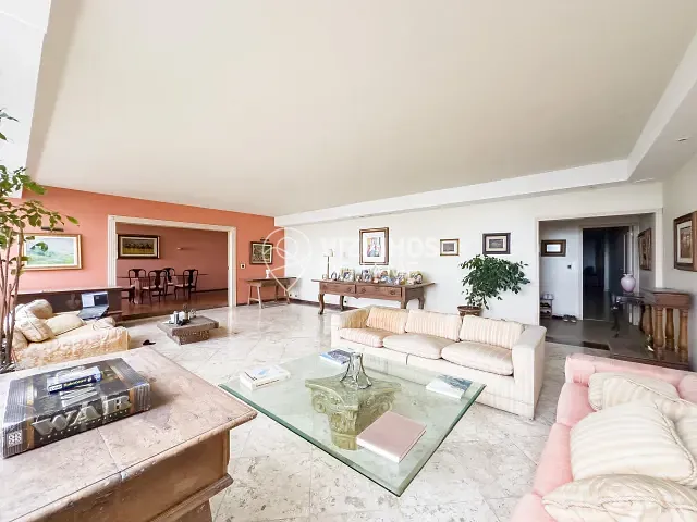 Apartamento com 326m² 4 quartos e 3 banheiros, à venda, no bairro Leme em Rio de Janeiro
