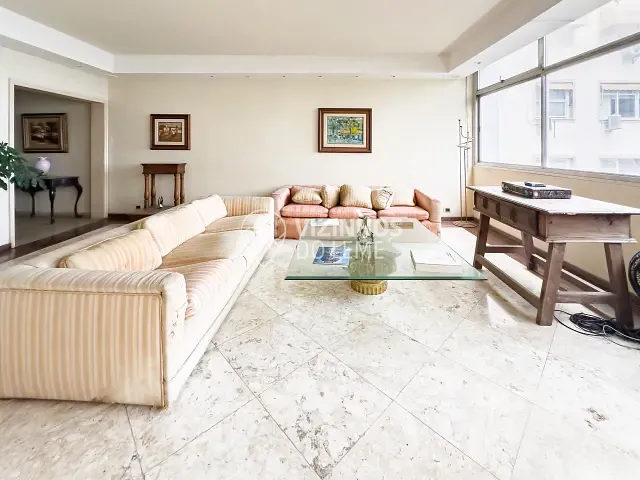 Apartamento com 326m² 4 quartos e 3 banheiros, à venda, no bairro Leme em Rio de Janeiro