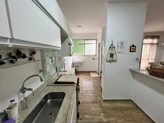 Apartamento 3 quartos e 2 banheiros, à venda, no bairro Algodoal em Cabo Frio