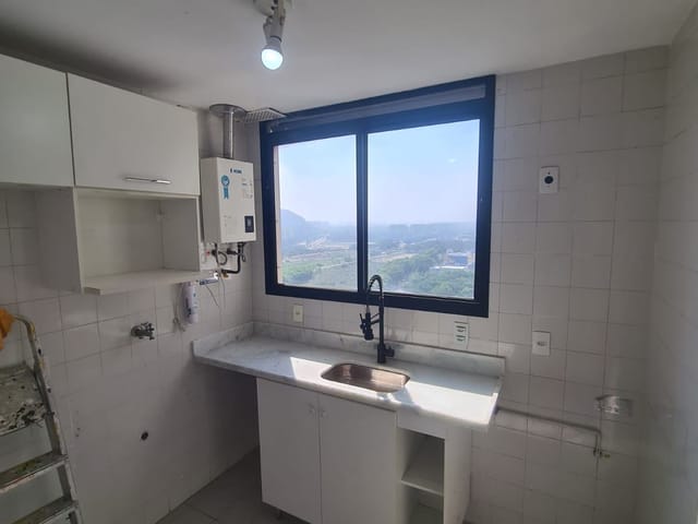 Apartamento com 69m² 2 quartos e 2 banheiros, para alugar, no bairro Recreio dos Bandeirantes em Rio de Janeiro
