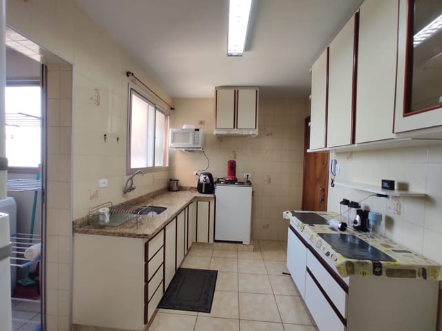 Foto do Apartamento - Apartamento com sacada à venda na Av Cerro Azul ! Excelente imóvel semi mobiliado  e com ar condicionado! | Benites & Gonzaga Imóveis