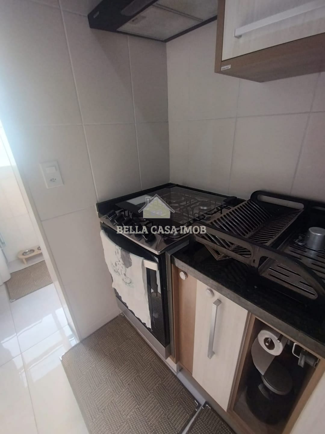 Apartamento à venda com 2 quartos, 64m² - Foto 4
