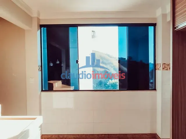 Apartamento 3 quartos e 2 banheiros, à venda, no bairro Centro em Barra Mansa