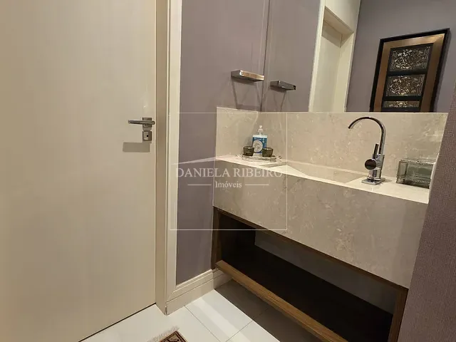 Apartamento 3 quartos e 5 banheiros, à venda, no bairro Guanabara em Londrina