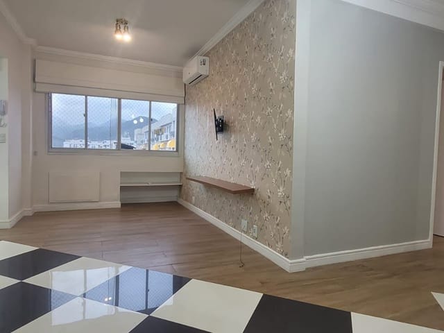 Apartamento 2 quartos e 1 banheiro, à venda, no bairro Barra da Tijuca em Rio de Janeiro