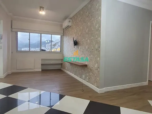 Apartamento 2 quartos e 1 banheiro, à venda, no bairro Barra da Tijuca em Rio de Janeiro
