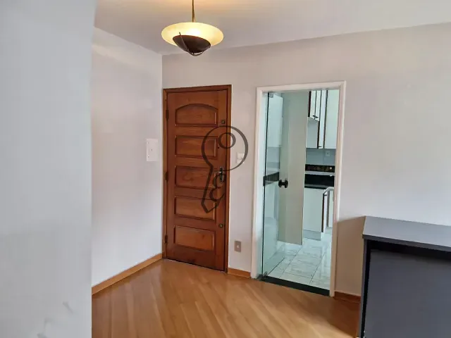 Apartamento 2 quartos e 1 banheiro, à venda ou para alugar, no bairro Vila Dom Pedro I em São Paulo