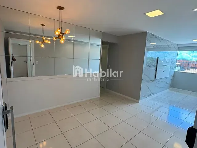 Apartamento 2 quartos e 2 banheiros, à venda ou para alugar, no bairro Pitangueiras em Lauro de Freitas
