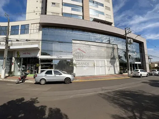 Apartamento com 157m² 3 quartos e 2 banheiros, à venda, no bairro Centro em Rolândia