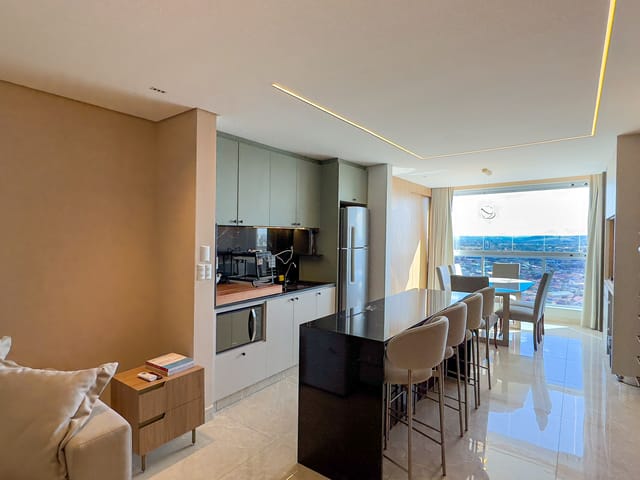 Apartamento 3 quartos e 3 banheiros, à venda, no bairro Setor Coimbra em Goiânia