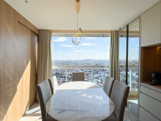 Apartamento 3 quartos e 3 banheiros, à venda, no bairro Setor Coimbra em Goiânia
