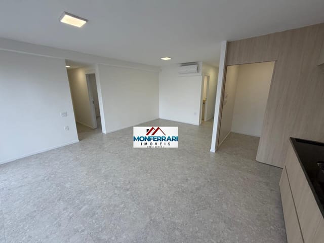 Apartamento 3 quartos e 4 banheiros, para alugar, no bairro Setor Bueno em Goiânia