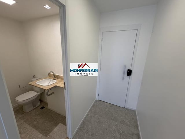 Apartamento 3 quartos e 4 banheiros, para alugar, no bairro Setor Bueno em Goiânia