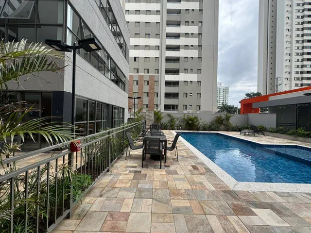 Apartamento com 10m² 2 quartos e 2 banheiros, à venda, no bairro Aurora em Londrina