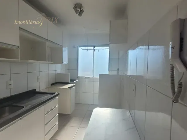 Apartamento com 53m² 2 quartos e 1 banheiro, à venda, no bairro Santa Cândida em Curitiba