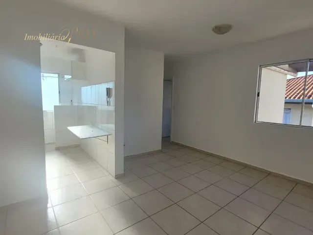 Apartamento com 53m² 2 quartos e 1 banheiro, à venda, no bairro Santa Cândida em Curitiba