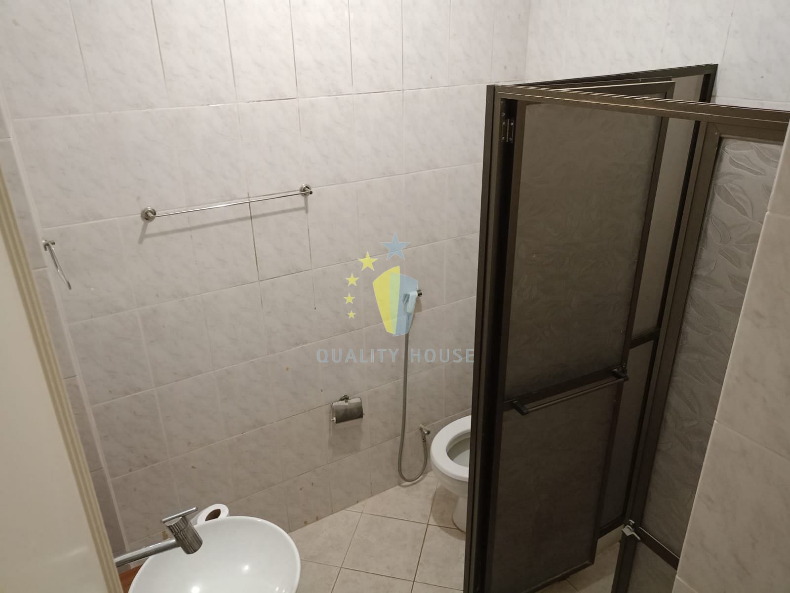 Apartamento para alugar com 3 quartos, 150m² - Foto 35