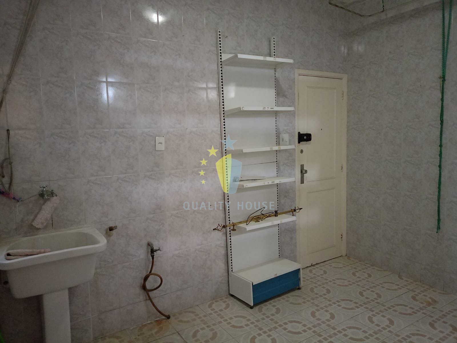Apartamento para alugar com 3 quartos, 150m² - Foto 48