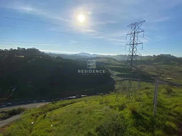 Apartamento 3 quartos e 2 banheiros, à venda, no bairro Jardim Belvedere em Volta Redonda