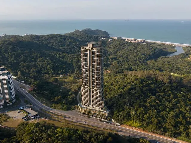 Apartamento com 88m² 1 quarto e 1 banheiro, à venda, no bairro Praia Brava em Itajaí