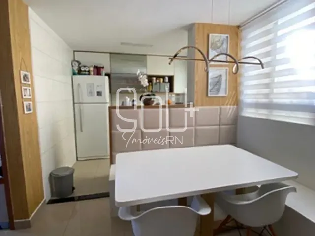 Apartamento 2 quartos e 1 banheiro, à venda, no bairro Ponta Negra em Natal