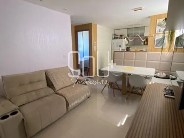 Apartamento 2 quartos e 1 banheiro, à venda, no bairro Ponta Negra em Natal