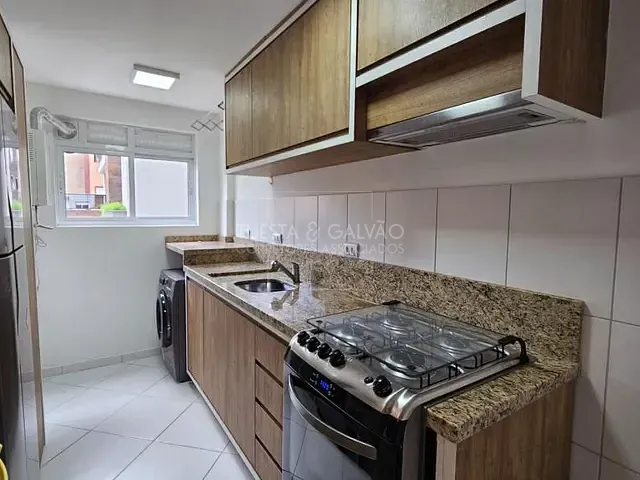 Apartamento com 33m² 1 quarto e 1 banheiro, à venda, no bairro Vila Izabel em Curitiba