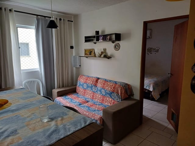 Apartamento 1 quarto e 1 banheiro, à venda, no bairro Espinheiros em Itajaí