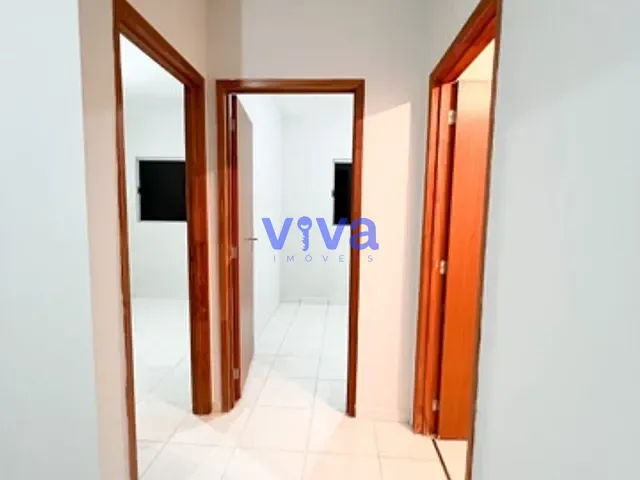Apartamento 2 quartos e 1 banheiro, à venda, no bairro Jardim Veneza em Aparecida de Goiânia