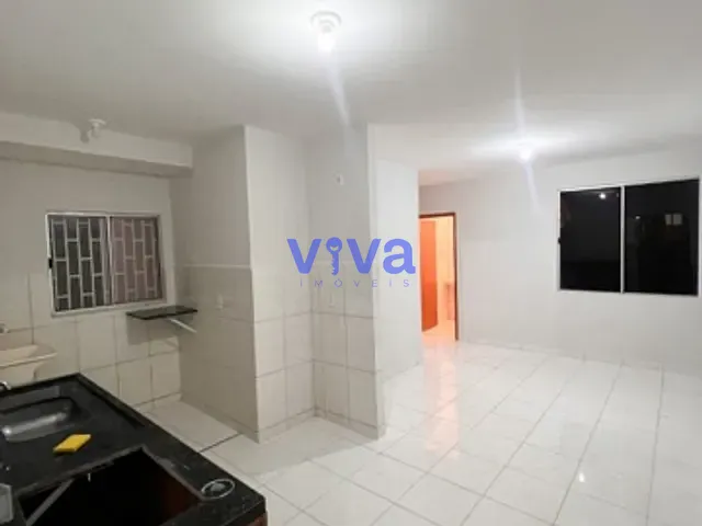 Apartamento 2 quartos e 1 banheiro, à venda, no bairro Jardim Veneza em Aparecida de Goiânia