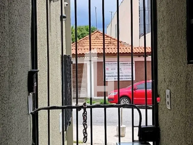 Apartamento com 12m², para alugar, no bairro Vila Endres em Guarulhos