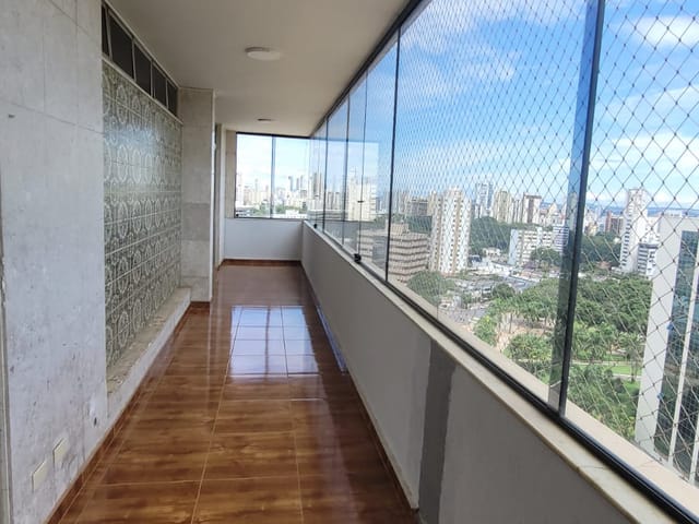 Apartamento com 548m² 5 quartos e 6 banheiros, à venda, no bairro Setor Sul em Goiânia