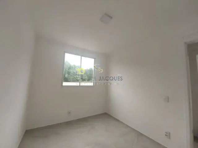 Apartamento com 53m² 2 quartos e 1 banheiro, à venda, no bairro Aririú em Palhoça