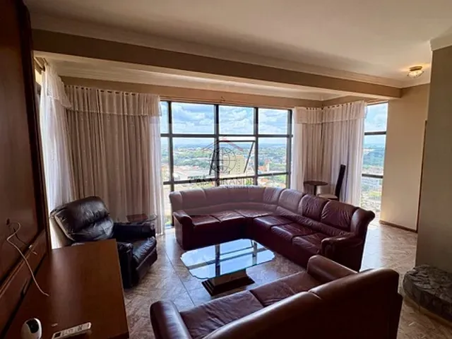 Apartamento com 225m² 3 quartos e 4 banheiros, à venda ou para alugar, no bairro Centro em Rolândia