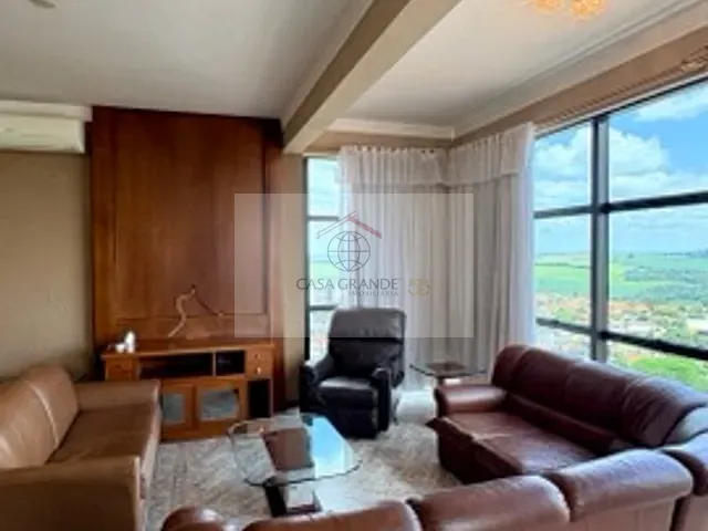 Apartamento com 225m² 3 quartos e 4 banheiros, à venda ou para alugar, no bairro Centro em Rolândia