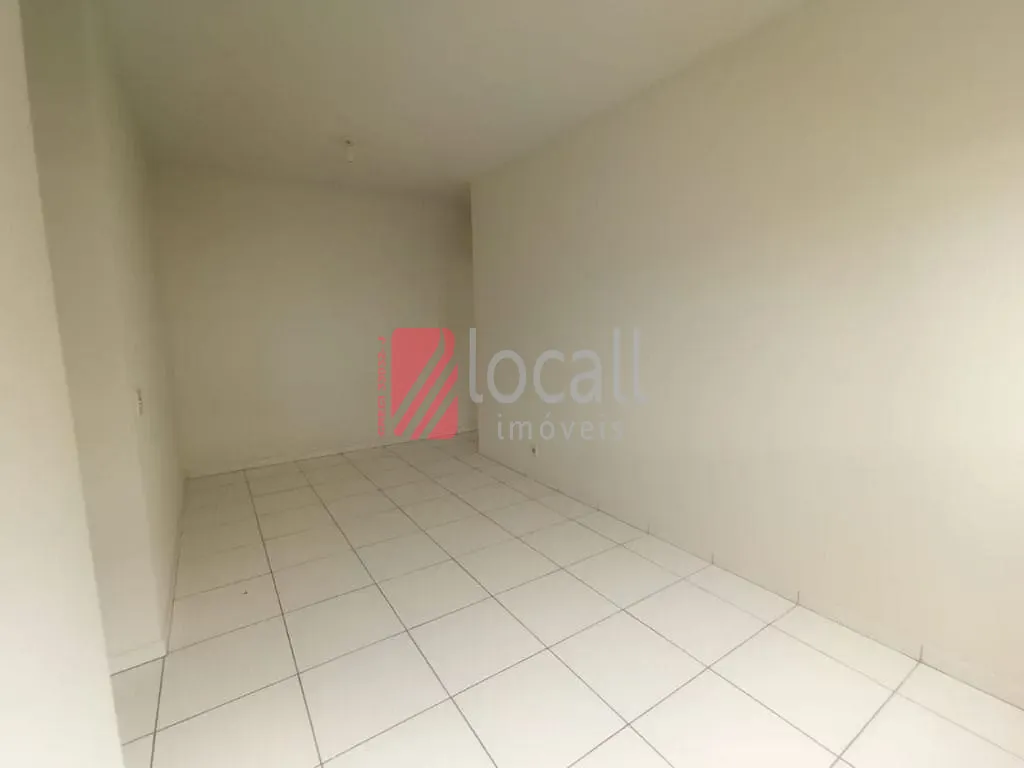 Apartamento com 3 quartos à venda e aluguel, 78m² — foto 9 de 12