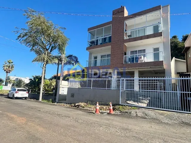 Apartamento com 70m² 2 quartos e 1 banheiro, à venda, no bairro Parque de Exposições em Concórdia