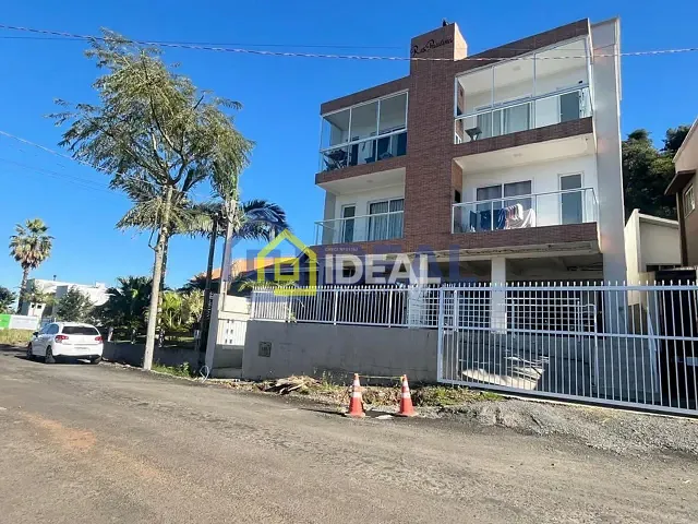 Apartamento com 70m² 2 quartos e 1 banheiro, à venda, no bairro Parque de Exposições em Concórdia