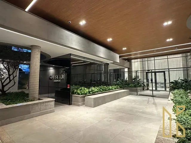 Apartamento com 333m² 3 quartos e 5 banheiros, para alugar, no bairro Gleba Fazenda Palhano em Londrina