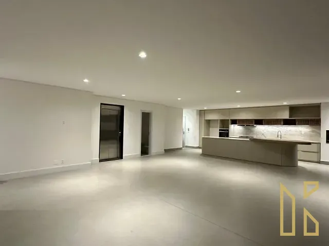 Apartamento com 333m² 3 quartos e 5 banheiros, para alugar, no bairro Gleba Fazenda Palhano em Londrina