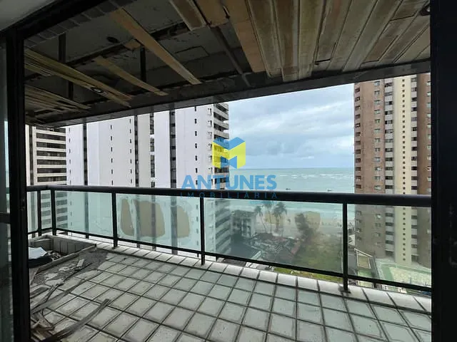 Apartamento com 219m² 4 quartos e 3 banheiros, à venda, no bairro Piedade em Jaboatão dos Guararapes