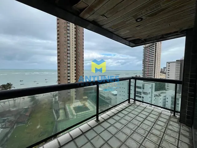 Apartamento com 219m² 4 quartos e 3 banheiros, à venda, no bairro Piedade em Jaboatão dos Guararapes